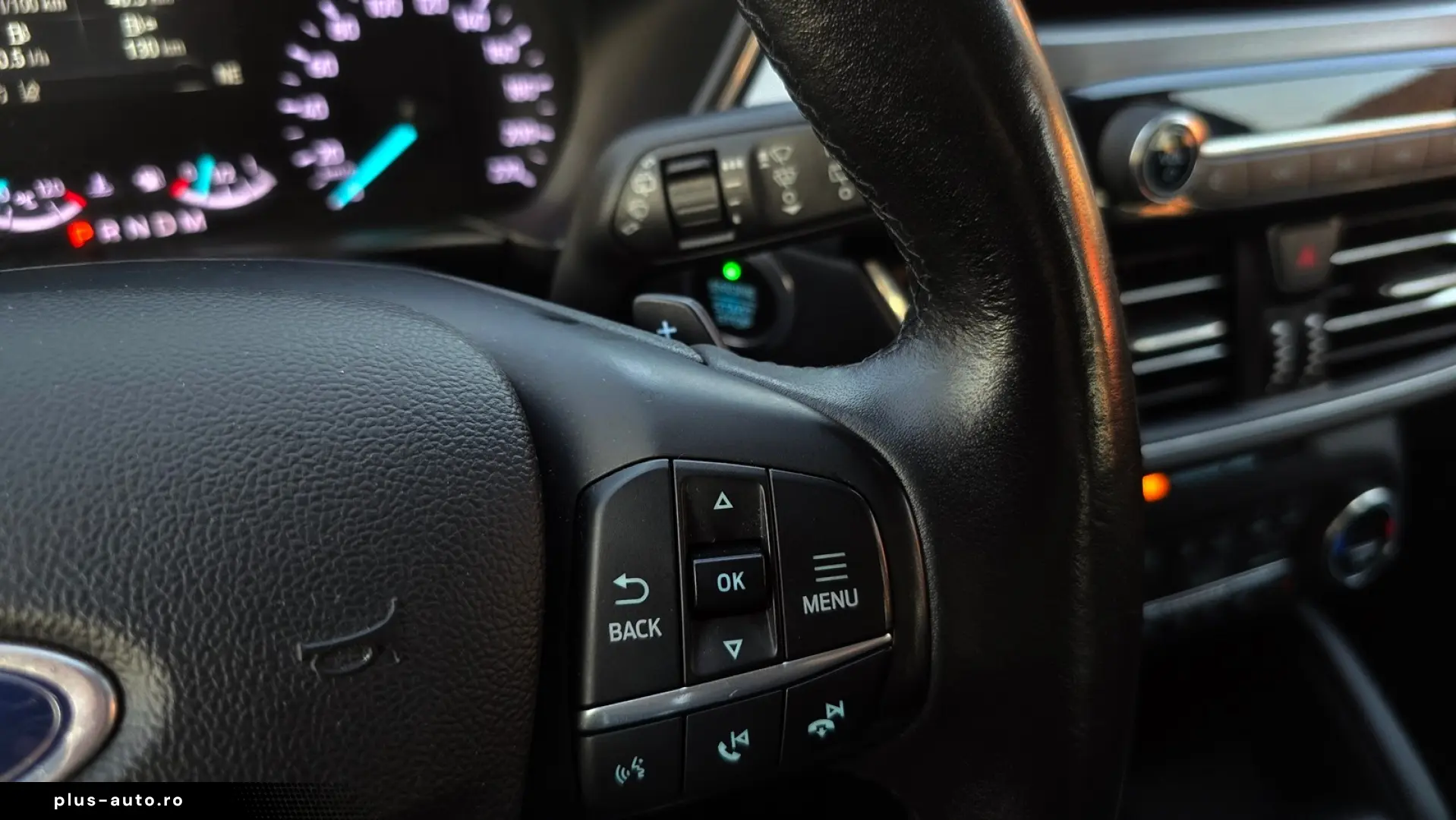 FORD Kuga 4x4 TITANIUM
