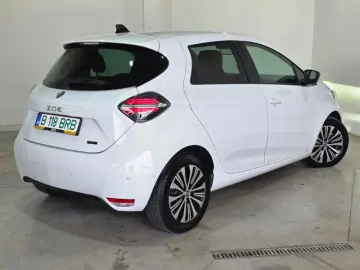 RENAULT ZOE Z.E. 50 Z.E. R135 iconic