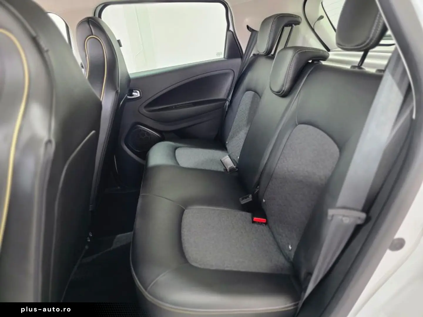 RENAULT ZOE Z.E. 50 Z.E. R135 iconic