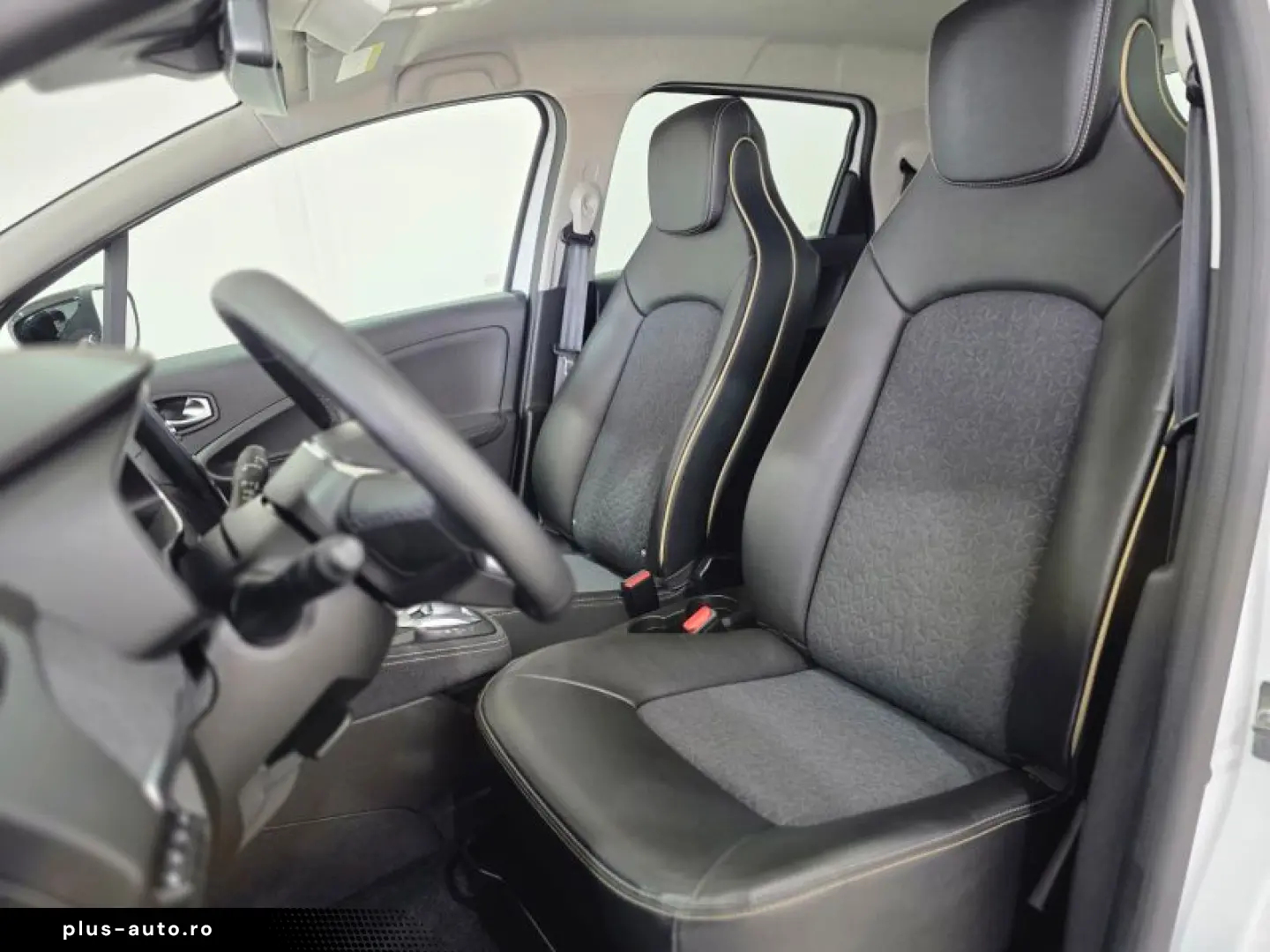 RENAULT ZOE Z.E. 50 Z.E. R135 iconic