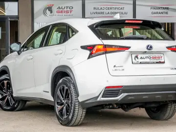 Lexus NX 300h 2.5 Sport 4wd