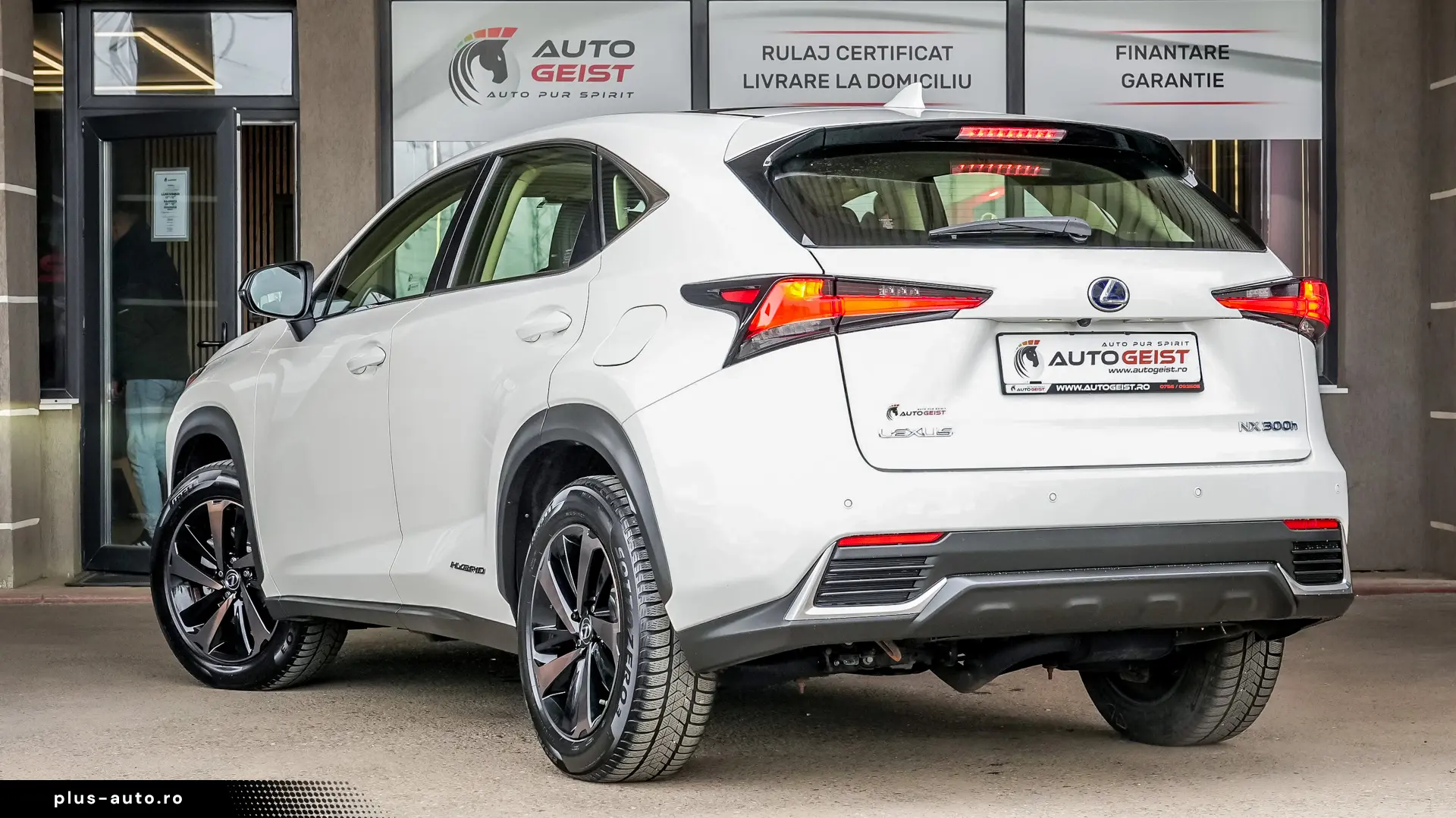 Lexus NX 300h 2.5 Sport 4wd