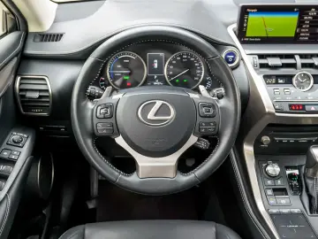 Lexus NX 300h 2.5 Sport 4wd