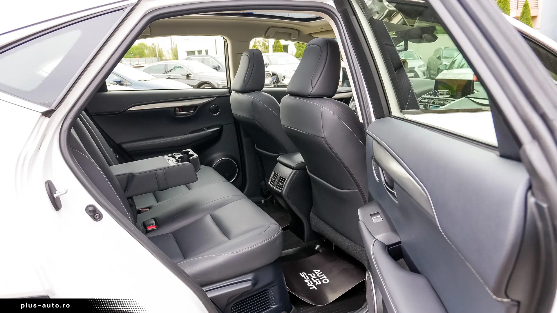 Lexus NX 300h 2.5 Sport 4wd