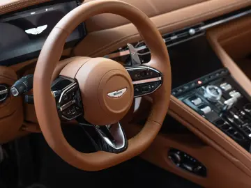 ASTON MARTIN DB12 Volante   Q - Options   Jewellery Pack