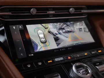 ASTON MARTIN DB12 Volante   Q - Options   Jewellery Pack