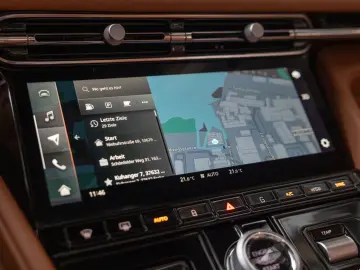 ASTON MARTIN DB12 Volante   Q - Options   Jewellery Pack