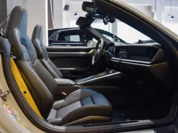 PORSCHE 992 Turbo S Cabriolet - SPORT DESING PACK - BOSE