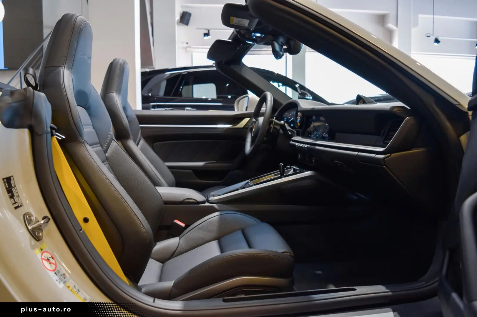 PORSCHE 992 Turbo S Cabriolet - SPORT DESING PACK - BOSE