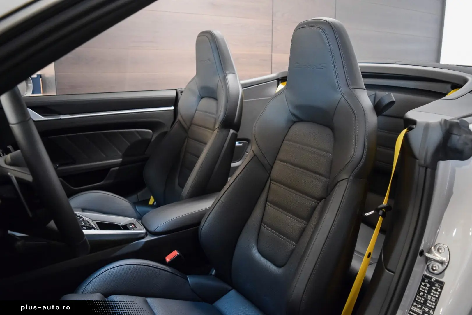 PORSCHE 992 Turbo S Cabriolet - SPORT DESING PACK - BOSE