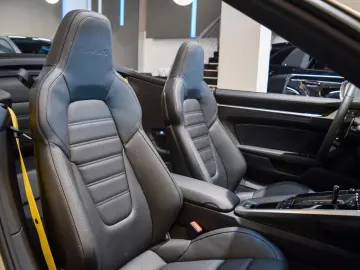 PORSCHE 992 Turbo S Cabriolet - SPORT DESING PACK - BOSE