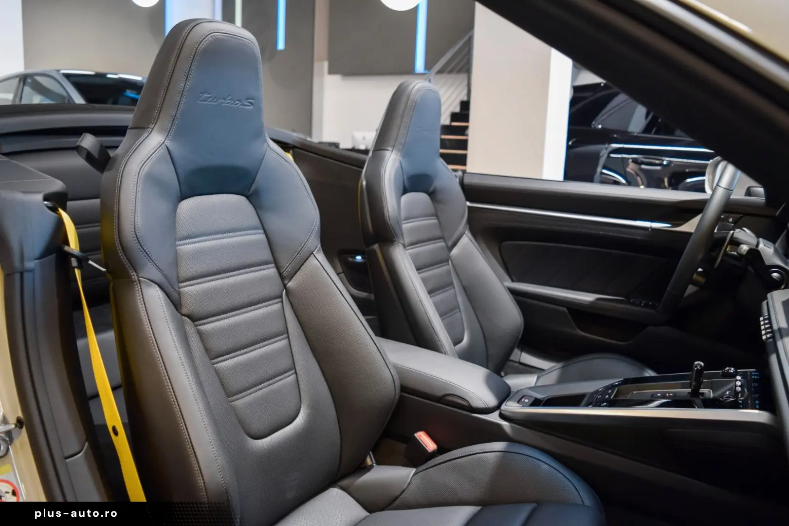 PORSCHE 992 Turbo S Cabriolet - SPORT DESING PACK - BOSE