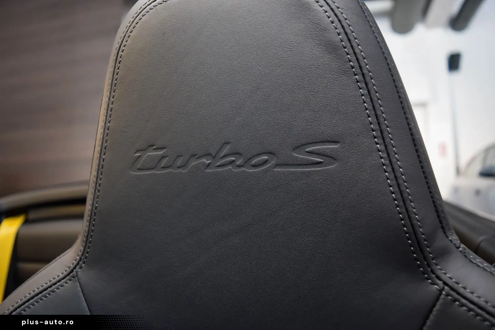 PORSCHE 992 Turbo S Cabriolet - SPORT DESING PACK - BOSE