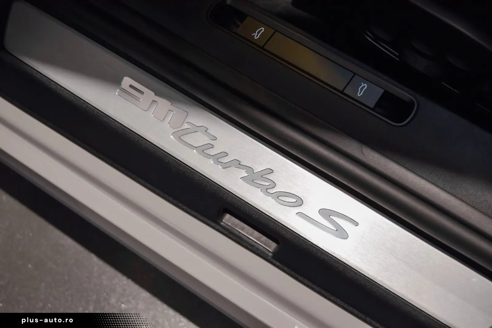 PORSCHE 992 Turbo S Cabriolet - SPORT DESING PACK - BOSE