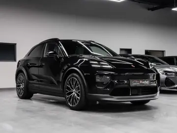PORSCHE Macan E Matrix-ACC-Pano-Leder-Kamera