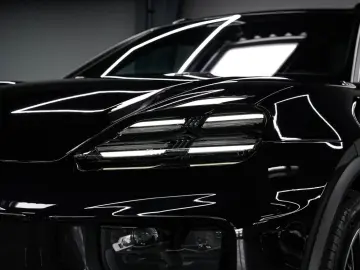 PORSCHE Macan E Matrix-ACC-Pano-Leder-Kamera