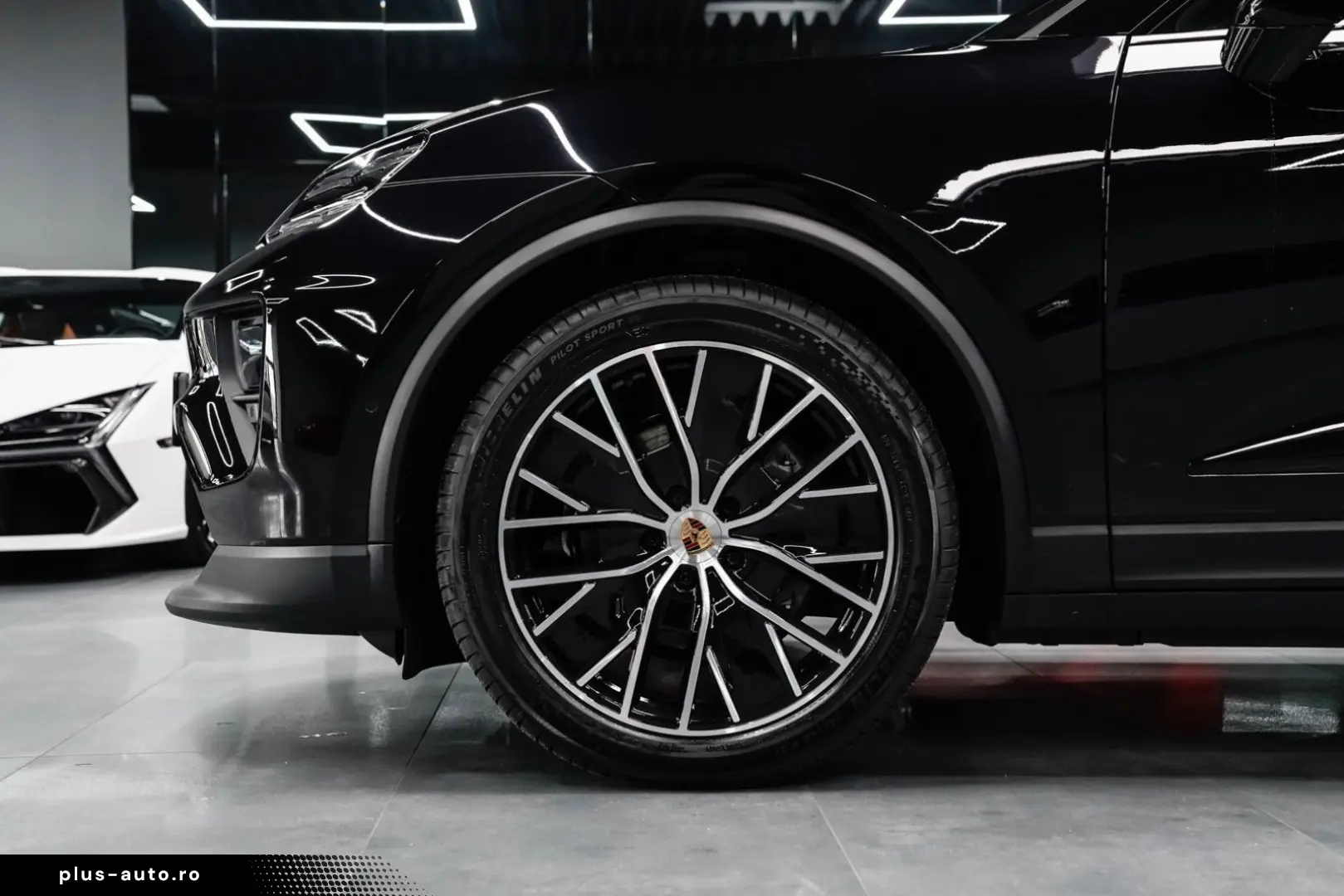 PORSCHE Macan E Matrix-ACC-Pano-Leder-Kamera