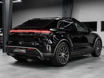 PORSCHE Macan E Matrix-ACC-Pano-Leder-Kamera