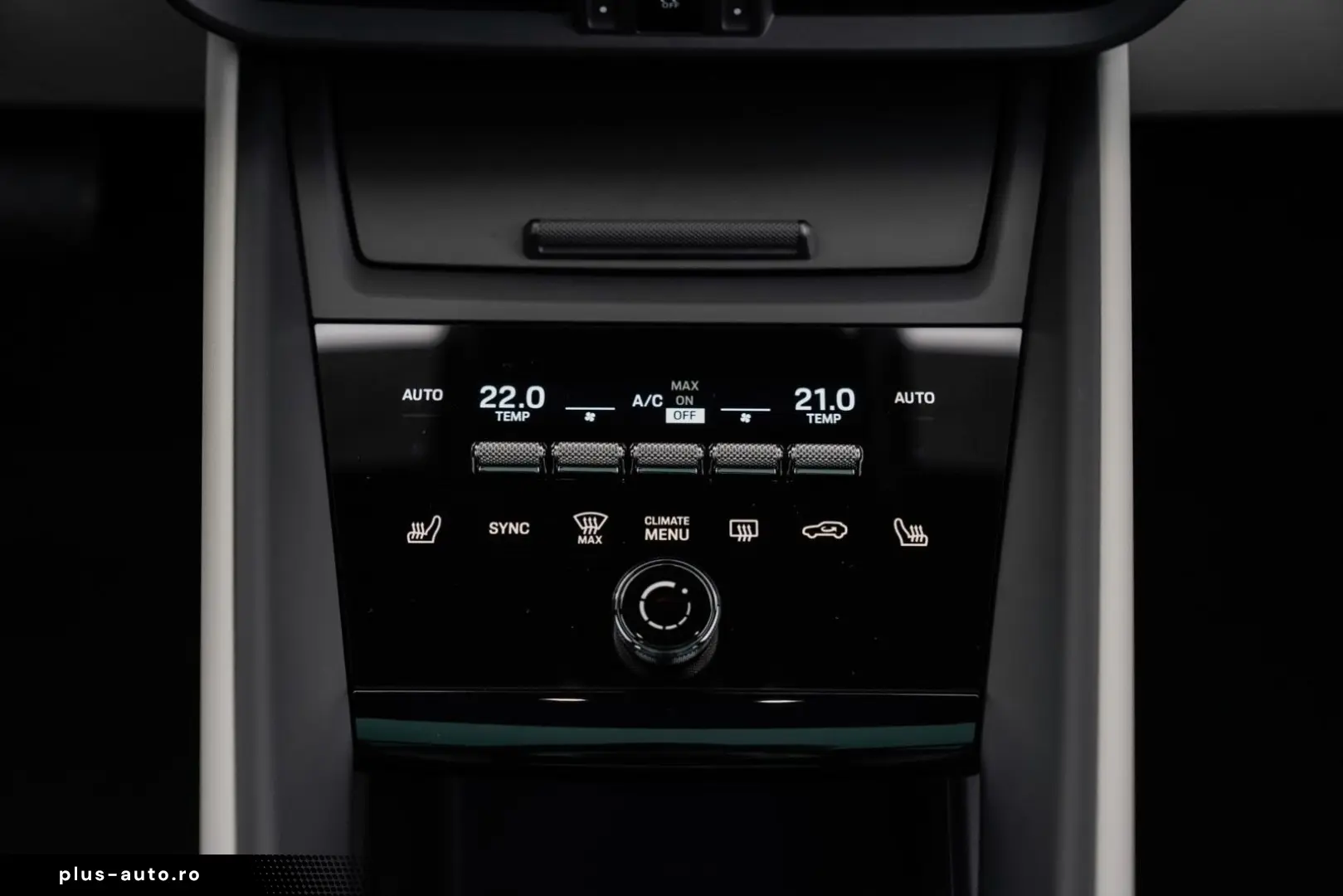 PORSCHE Macan E Matrix-ACC-Pano-Leder-Kamera