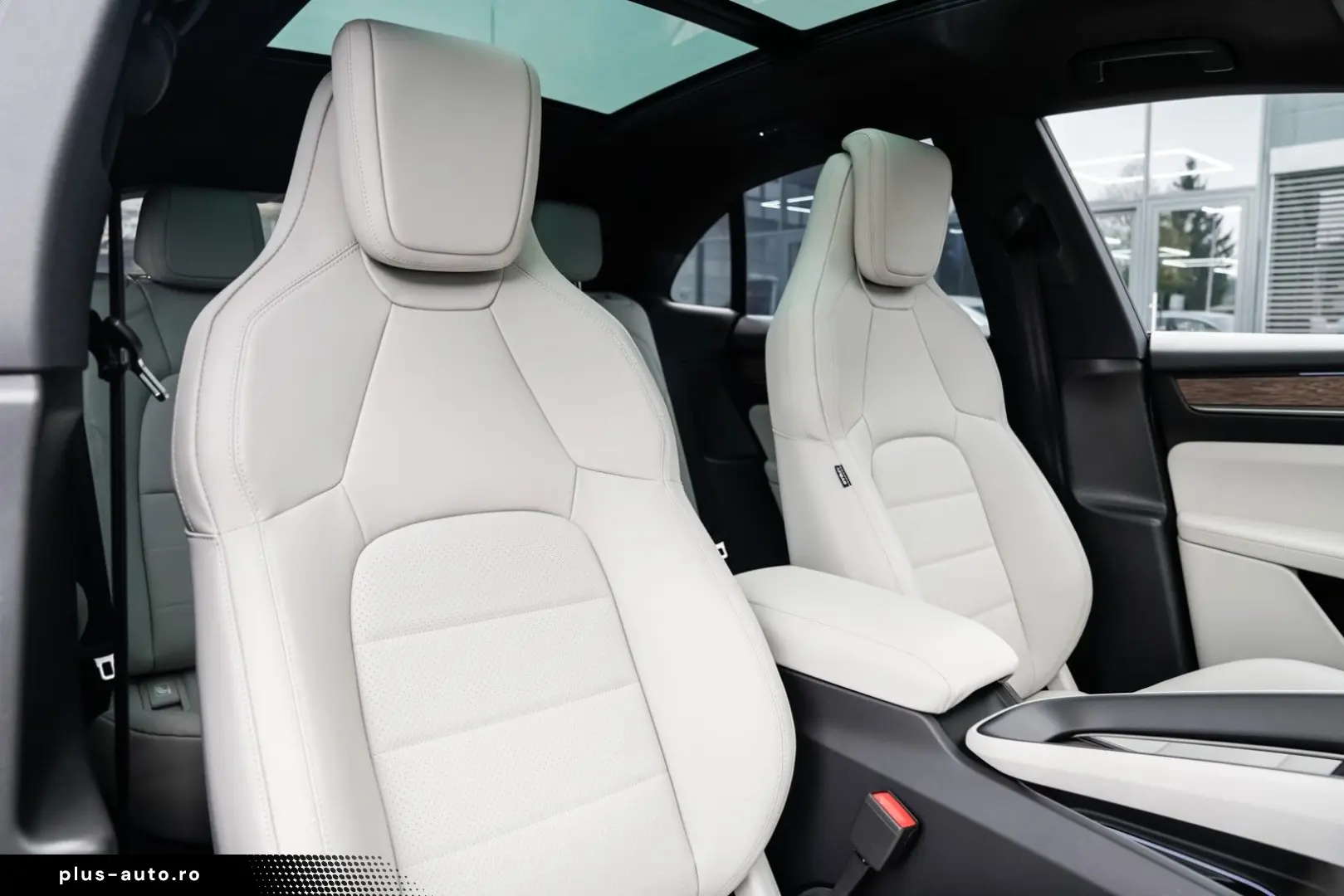 PORSCHE Macan E Matrix-ACC-Pano-Leder-Kamera