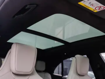 PORSCHE Macan E Matrix-ACC-Pano-Leder-Kamera