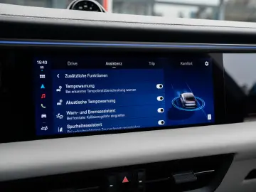 PORSCHE Macan E Matrix-ACC-Pano-Leder-Kamera