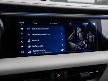 PORSCHE Macan E Matrix-ACC-Pano-Leder-Kamera