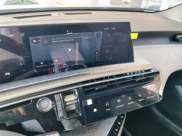 Peugeot 3008 Allure Hybrid Modelul Nou