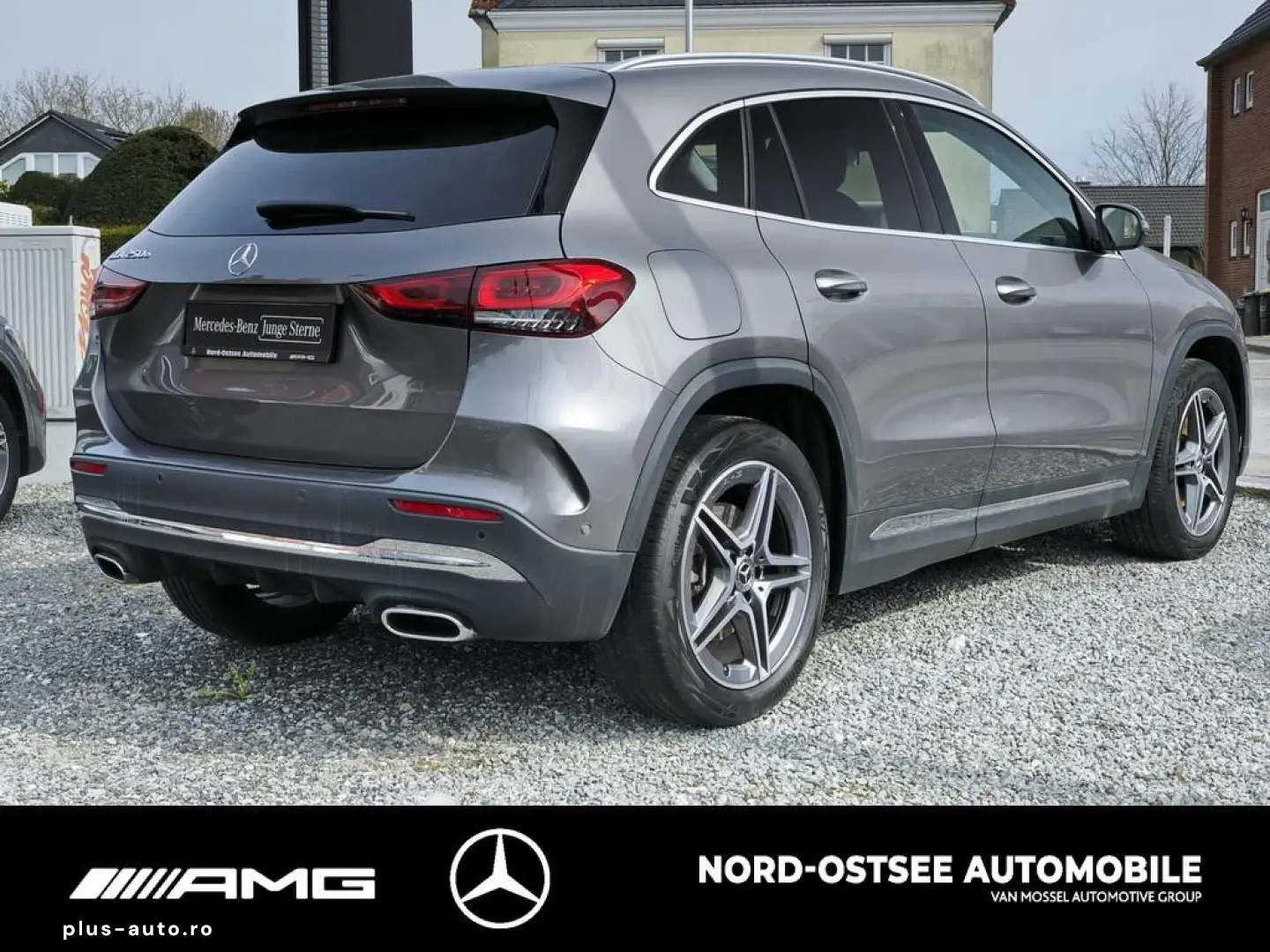 MERCEDES-BENZ GLA 250 e AMG LED PANO KAMERA AMBIENTE