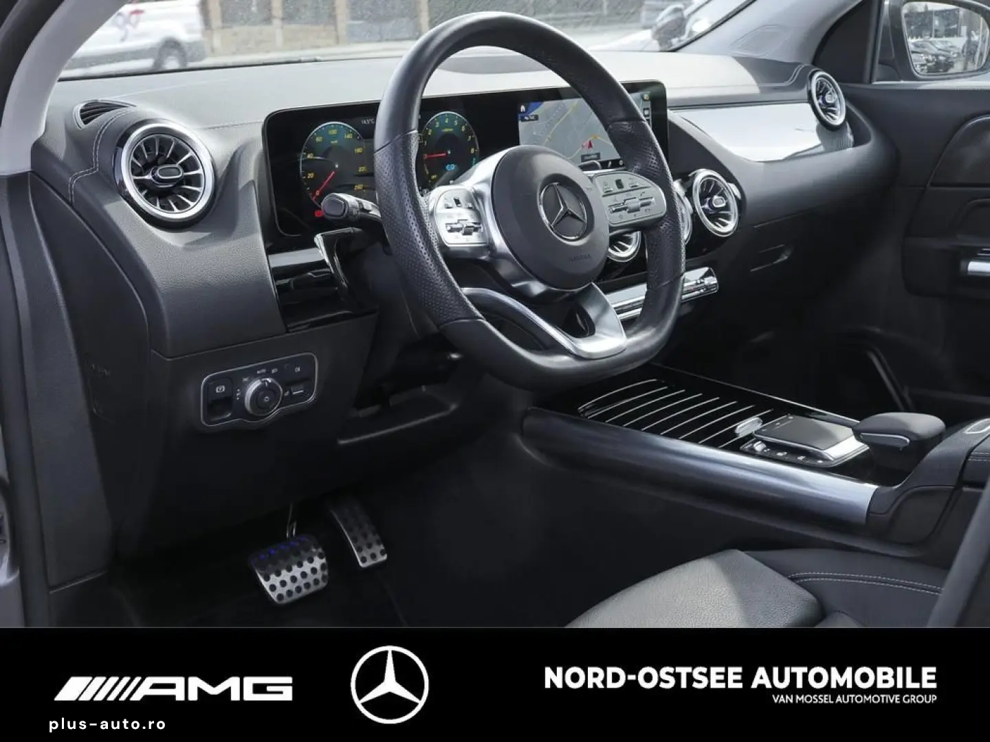 MERCEDES-BENZ GLA 250 e AMG LED PANO KAMERA AMBIENTE