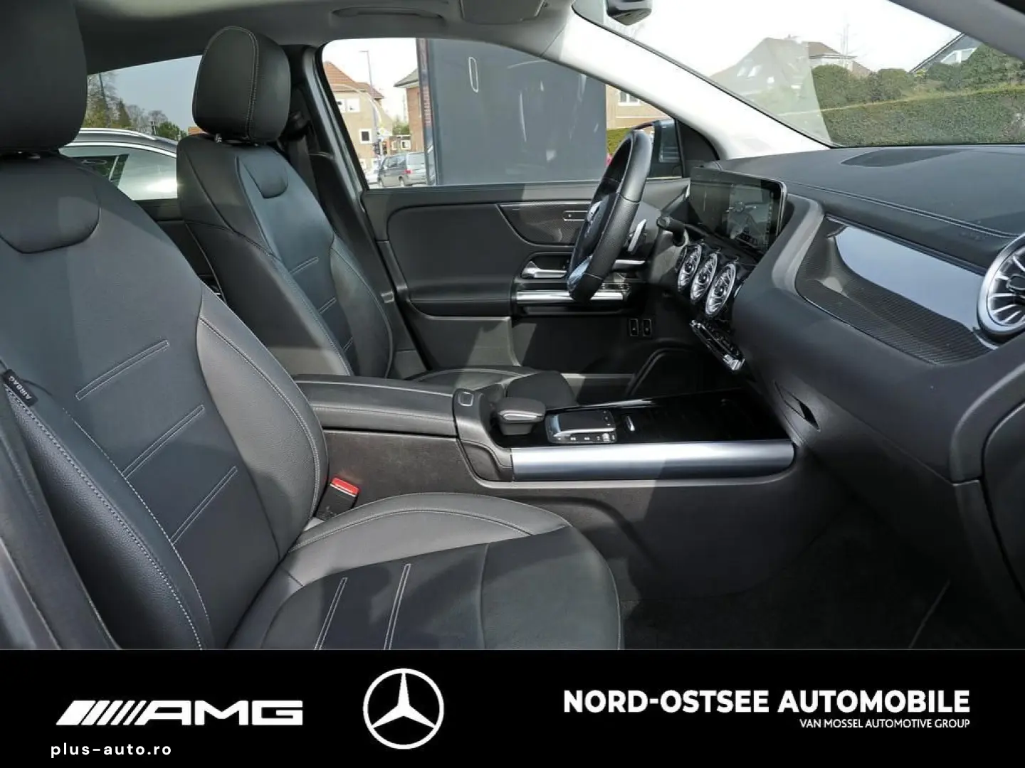 MERCEDES-BENZ GLA 250 e AMG LED PANO KAMERA AMBIENTE
