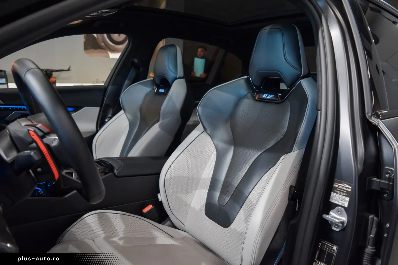 BMW M5 - COMFORT PACK - BOWER&WILKINS DIAMON-20  21