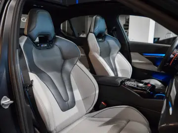 BMW M5 - COMFORT PACK - BOWER&WILKINS DIAMON-20  21