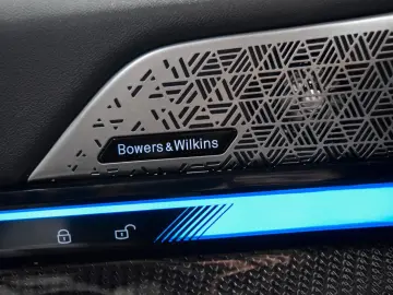 BMW M5 - COMFORT PACK - BOWER&WILKINS DIAMON-20  21