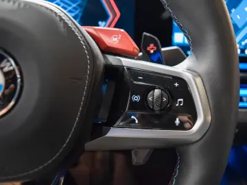 BMW M5 - COMFORT PACK - BOWER&WILKINS DIAMON-20  21