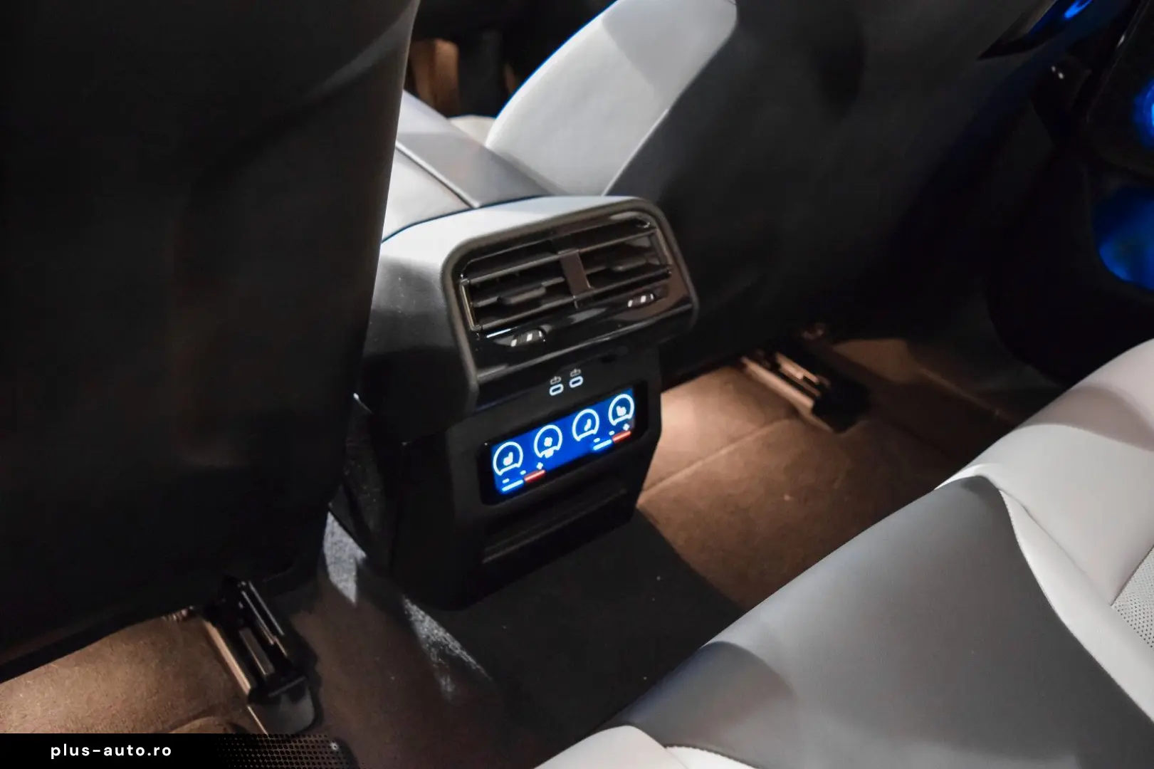 BMW M5 - COMFORT PACK - BOWER&WILKINS DIAMON-20  21