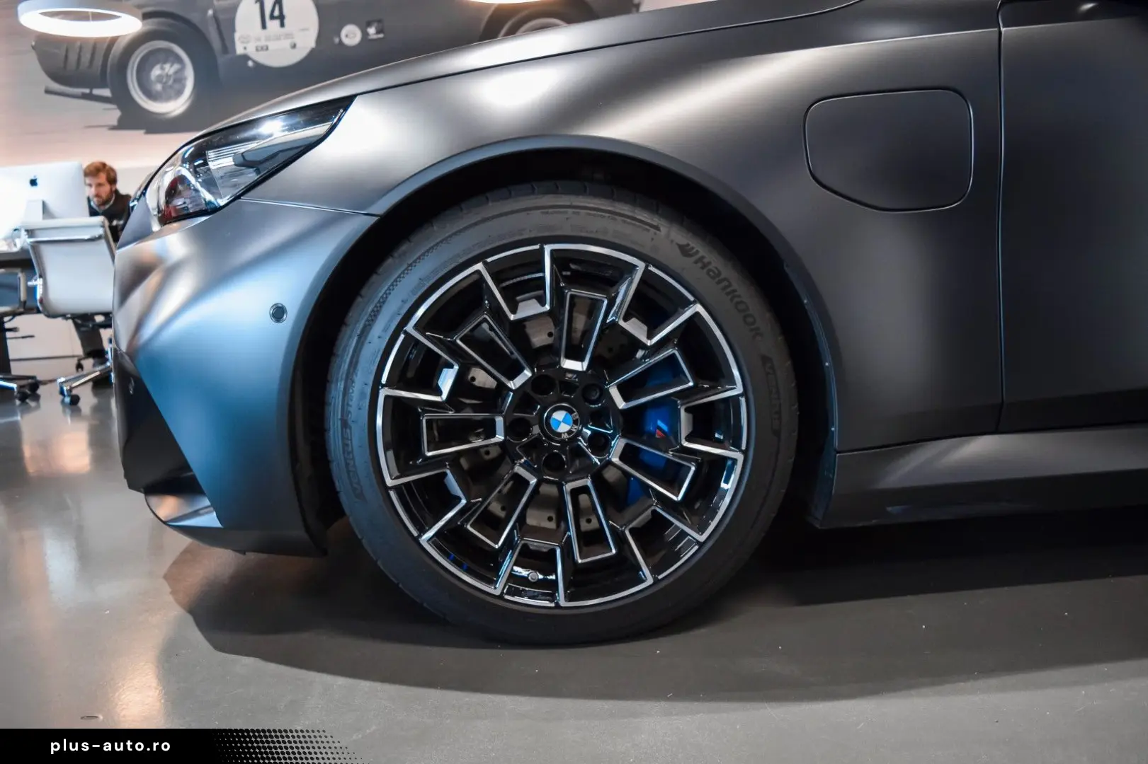 BMW M5 - COMFORT PACK - BOWER&WILKINS DIAMON-20  21