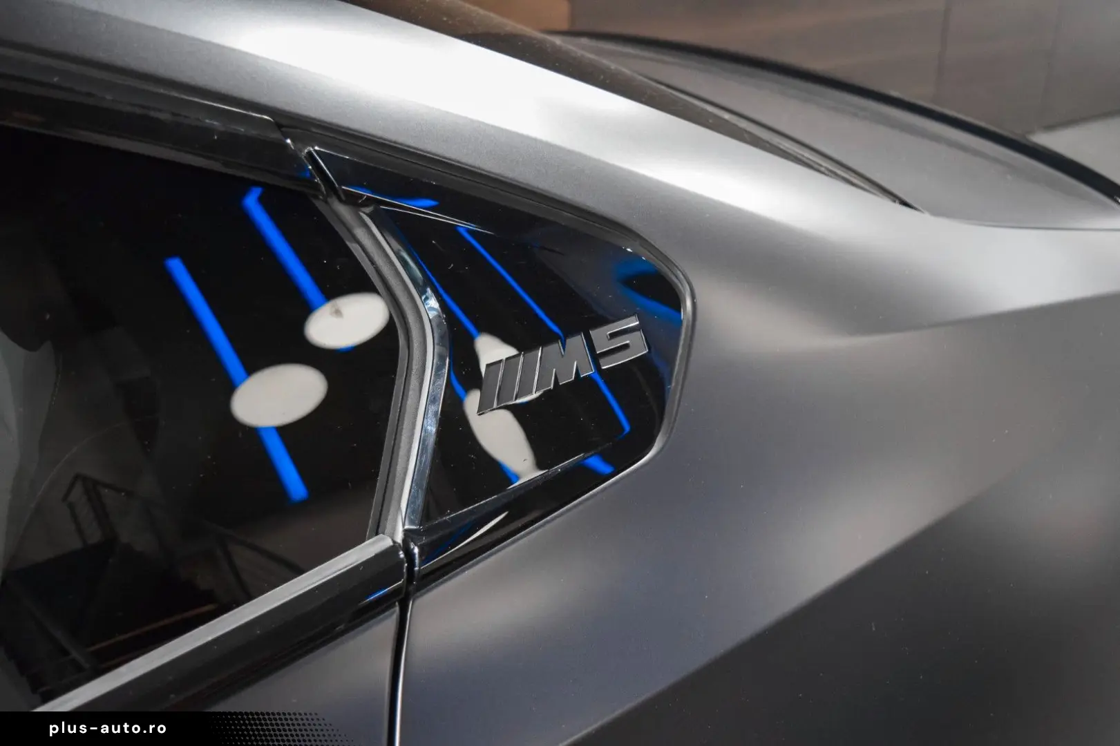 BMW M5 - COMFORT PACK - BOWER&WILKINS DIAMON-20  21