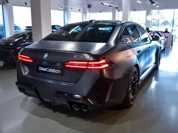 BMW M5 - COMFORT PACK - BOWER&WILKINS DIAMON-20  21