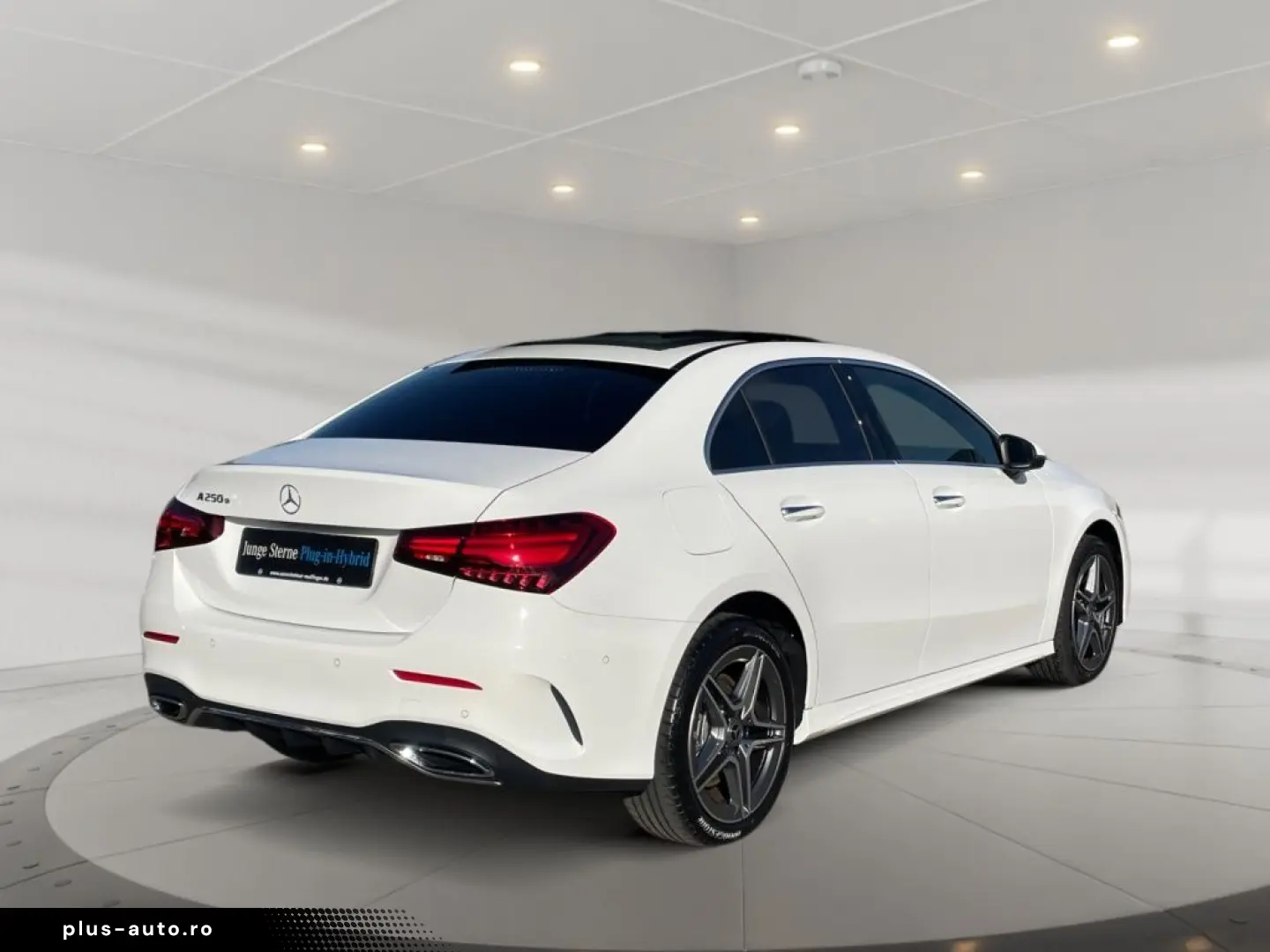 MERCEDES-BENZ A 250 e AMG AMG MBUX Pano SHD Wide Cam&hellip;