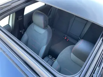 MERCEDES-BENZ A 250 e AMG AMG MBUX Pano SHD Wide Cam&hellip;