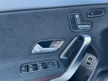 MERCEDES-BENZ A 250 e AMG AMG MBUX Pano SHD Wide Cam&hellip;