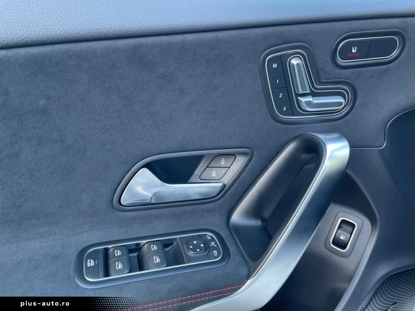 MERCEDES-BENZ A 250 e AMG AMG MBUX Pano SHD Wide Cam&hellip;