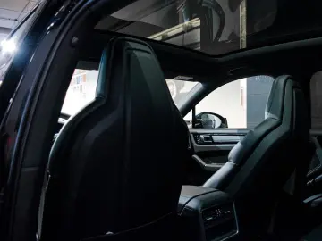 PORSCHE Cayenne E-Hybrid PLATINUM EDITION-CARBON FIBER