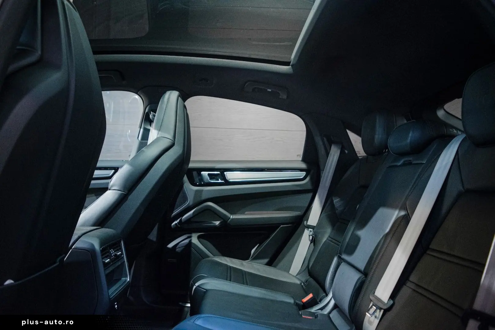 PORSCHE Cayenne E-Hybrid PLATINUM EDITION-CARBON FIBER