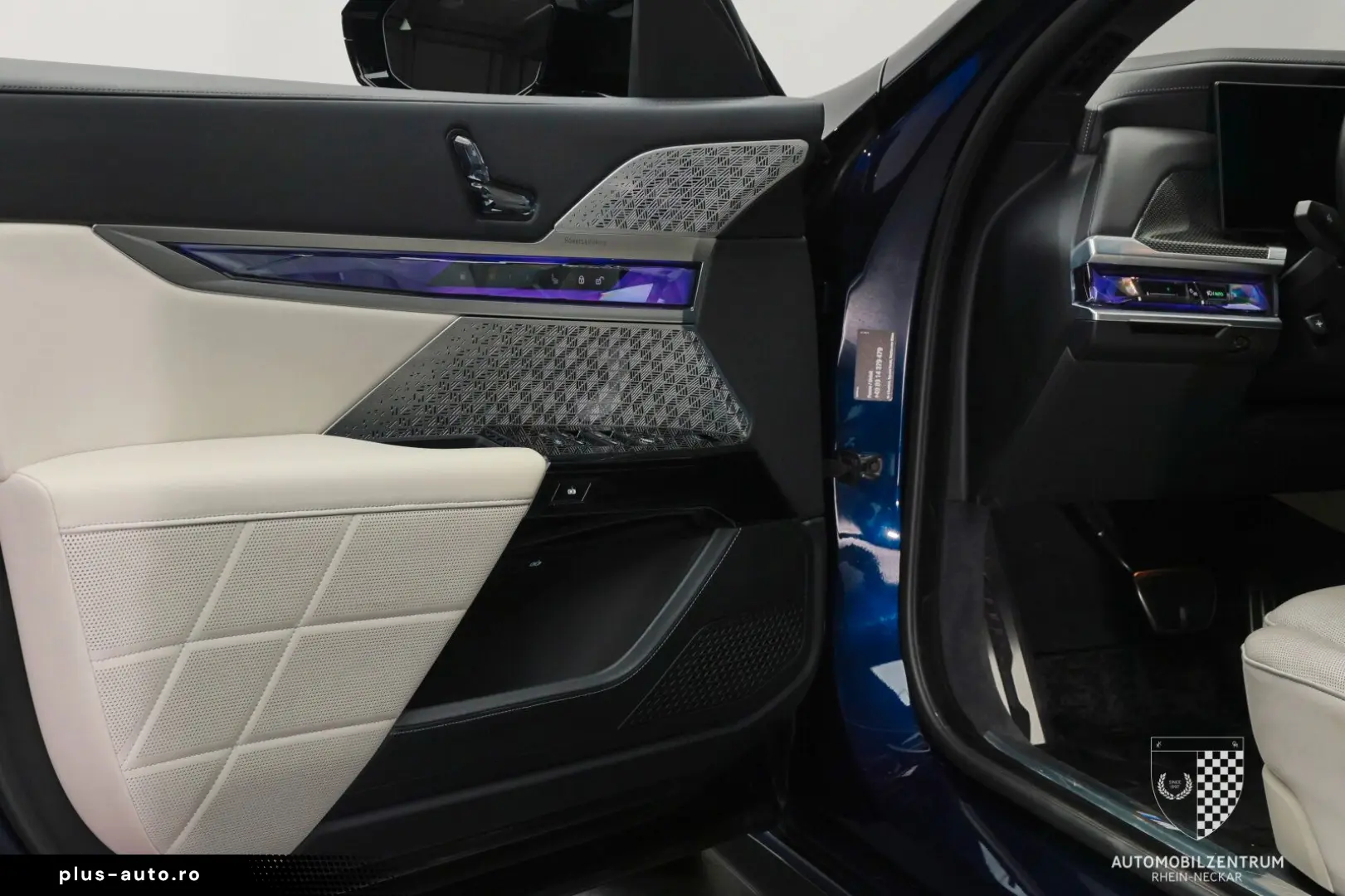 BMW M760 e TwoTone Innovation Panorama Iconic AHK