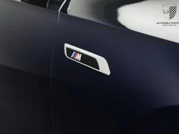 BMW M760 e TwoTone Innovation Panorama Iconic AHK