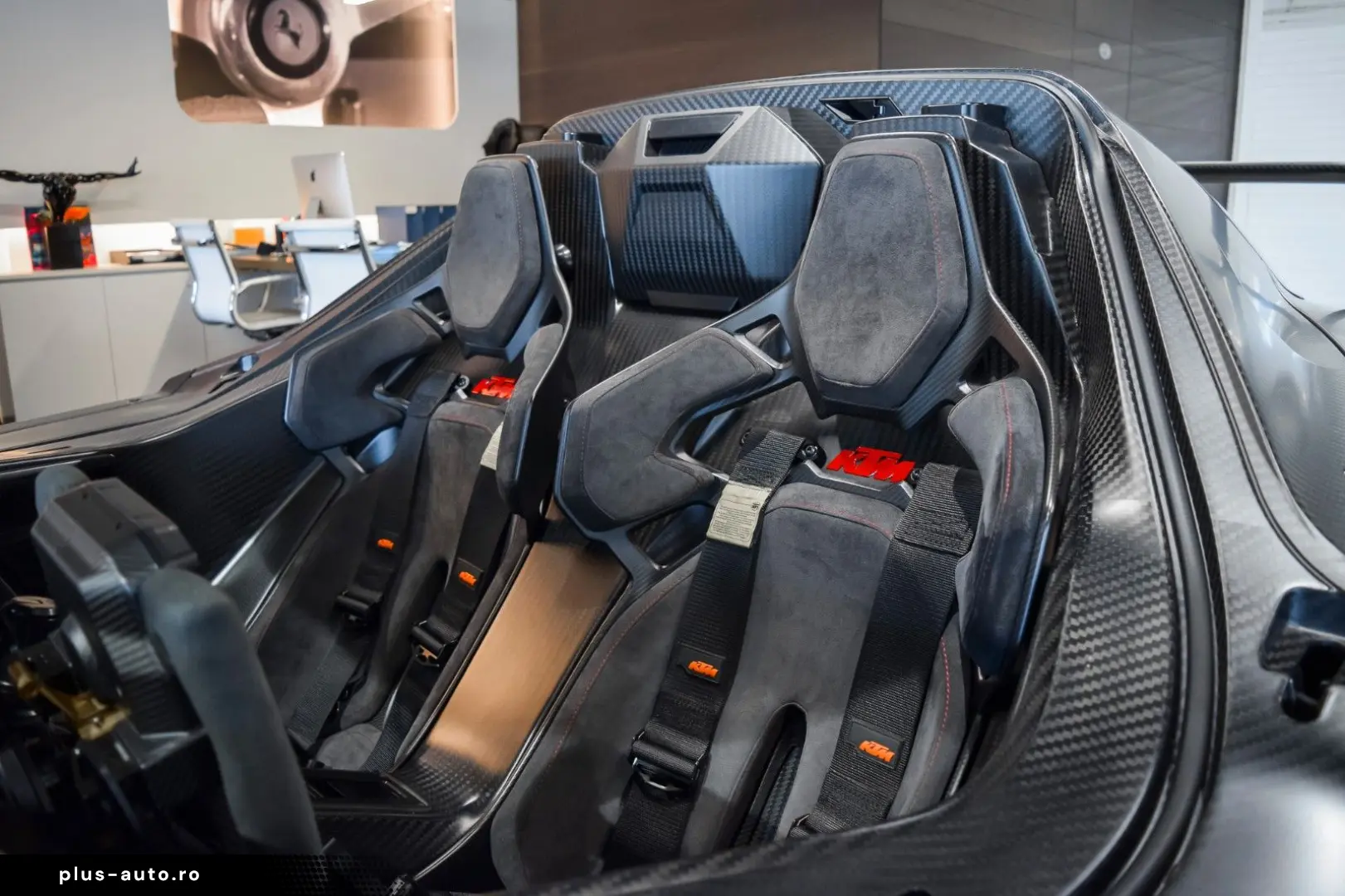 KTM X-BOW GT-XR - FULL CARBON EXPOSED - 1OF100 - PPF