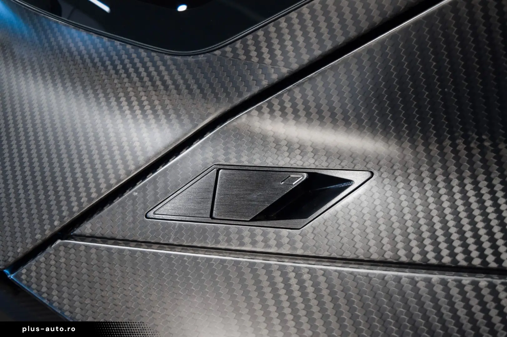 KTM X-BOW GT-XR - FULL CARBON EXPOSED - 1OF100 - PPF