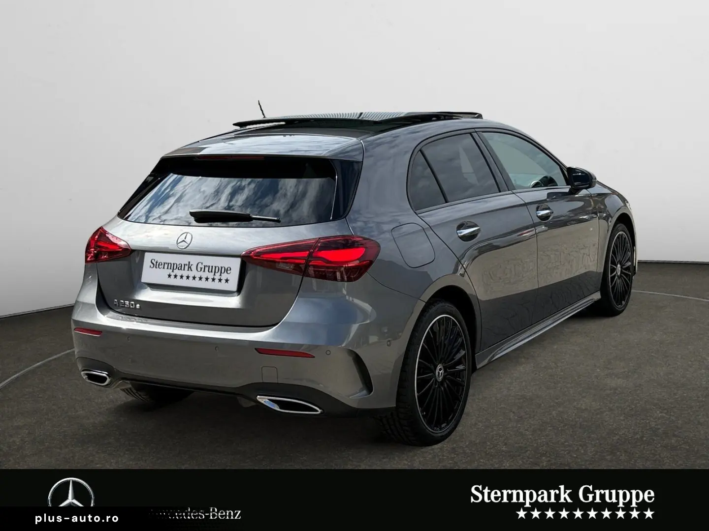 MERCEDES-BENZ A 250 e AMG Pano Distro AHK Multibeam Night 19